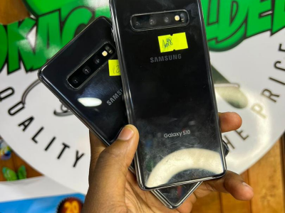 Samsung S10