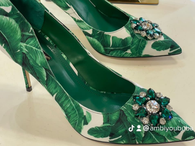 High heel shoes