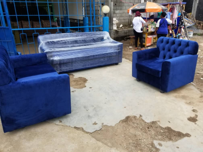 06 Seats cotton couch