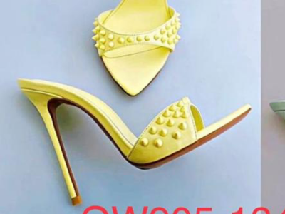 High heel slippers