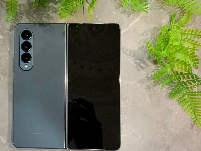 Samsung Galaxy Fold 4 256/12go ?? Military green