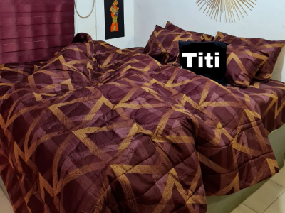 1 bedsheet + 1 very thick duvet + 4 pillow case