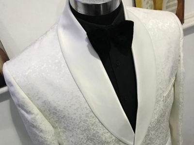 Tuxedo men suit