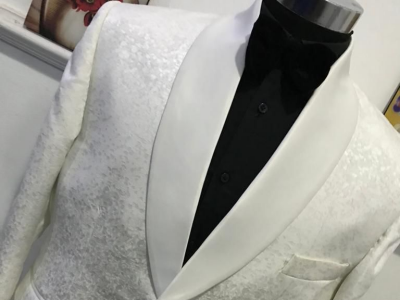 Tuxedo men suit