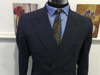 Tuxedo men suit