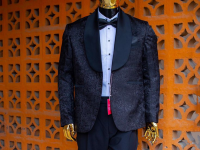 Tuxedo men suit