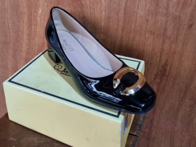 Low heel ballerine