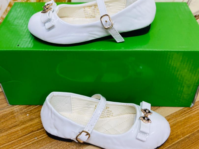 Shoe