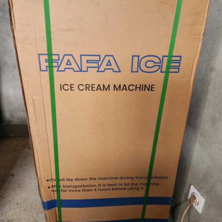 Ice Cream Machine
