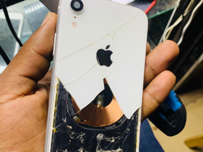 Derrière cassé Iphone XR