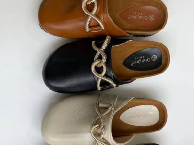 Leather sandals slippers