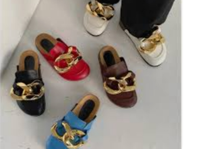 Leather sandals slippers
