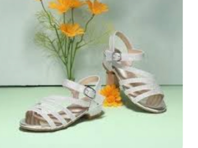 Female leather Sandals