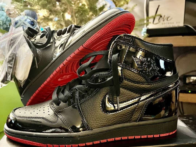 Black & Red Nike Sneaker