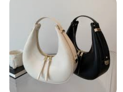 Mini shoulder handbags