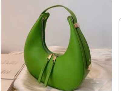 Mini shoulder handbags