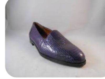 Men's classic shoes