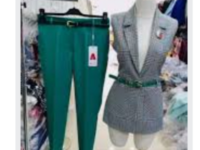 Female  jackets suit