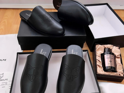 Naked Leather Male Sandals