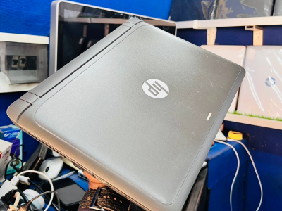 Hp revolve 810 g3  i5