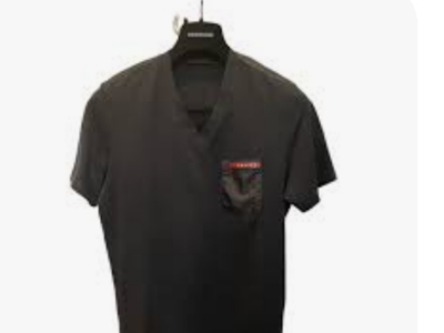 Black White V neck T-shirt