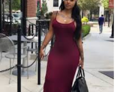 woman sleeveless casual wear