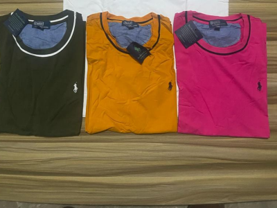 T- shirts