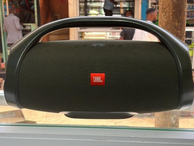 Boom Box 01