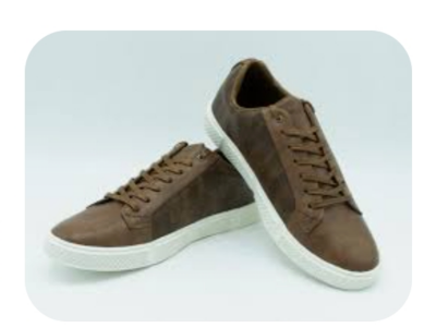 Sneakers shoes lace up