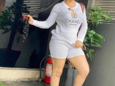 Female casual wear