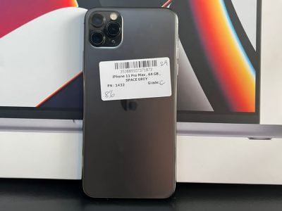 iPhone 11 pro max 64gb
