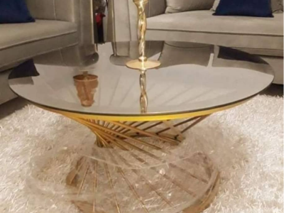 Round modern coffee side/center table