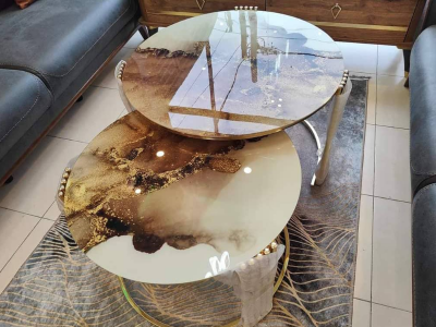 Round modern coffee side/center table