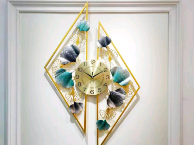 Luxury metal wall clock