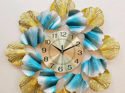 Luxury metal wall clock