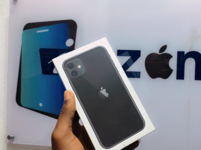 Iphone 11 64G open box