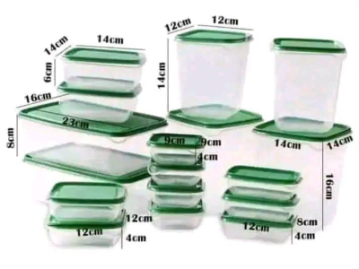 ENSEMBLE TUPPERWARE 17 PCS.