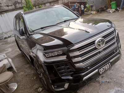 Toyota Land Cruiser VXR 2018