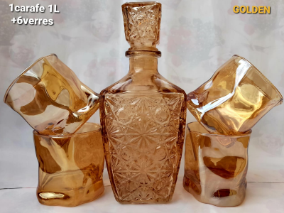 Carafe dorée +6verres