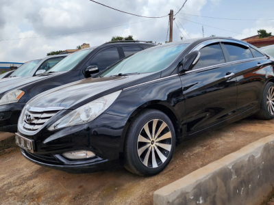 Hyundai Sonata 2012