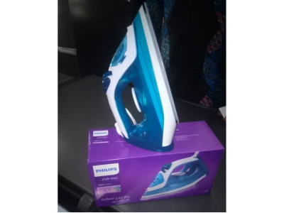 Philips iron /Fer à repasser Philips