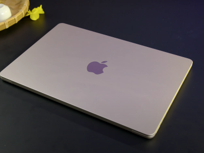 MacBook Air M2 2022
