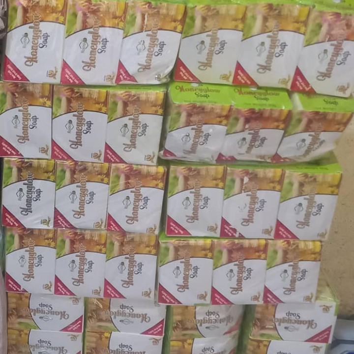 honey glow soap  Cartoon of 72pcs