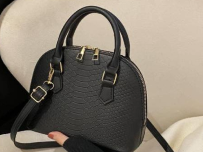 Female fashion bag