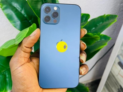 iPhone 12pro 256g 86% 310k