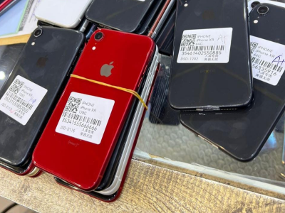 iPhone XR 64GB