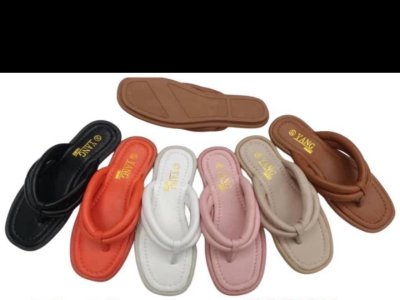 Female slippers