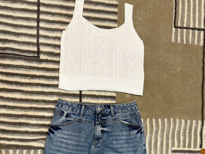 Jeans skirt and cropp top