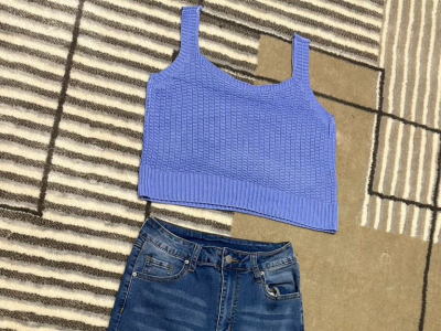 Jeans skirt and cropp top