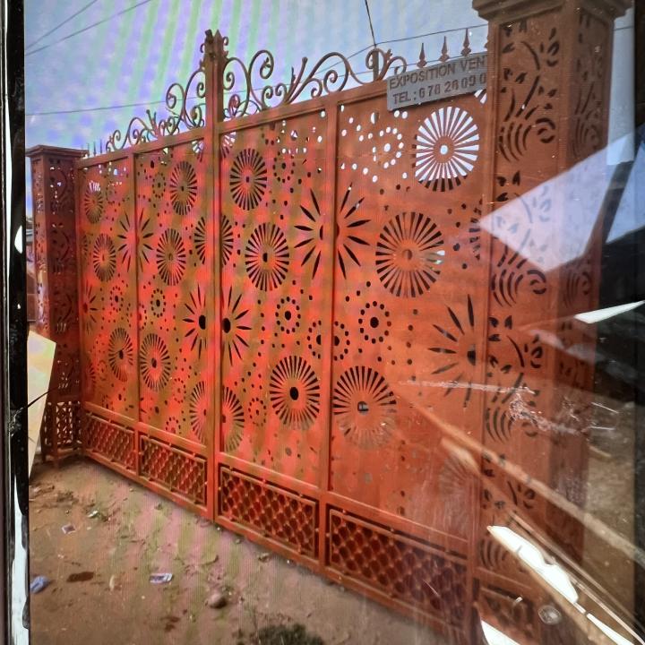 red gate
